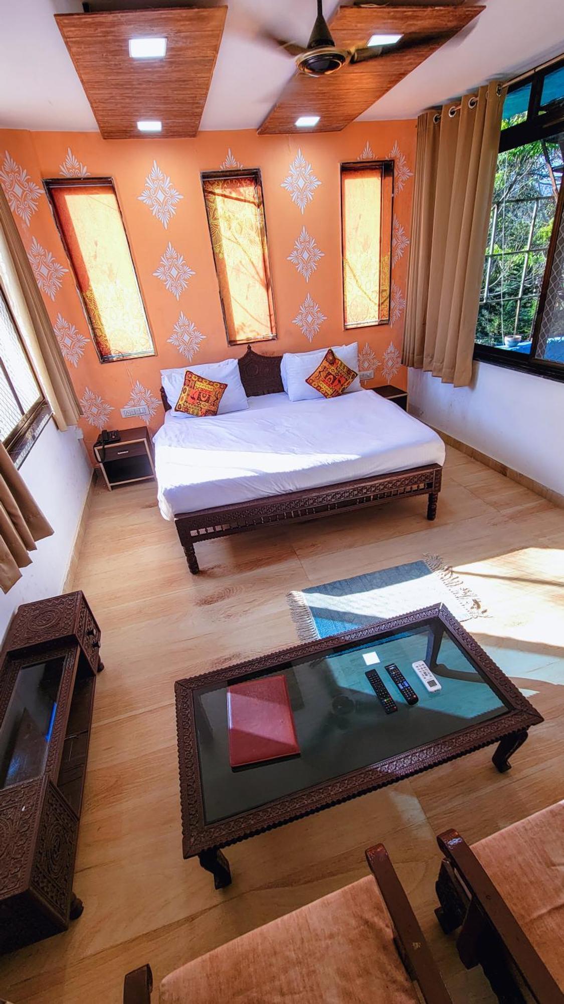Rudraksha Inn Mount Abu Exterior foto
